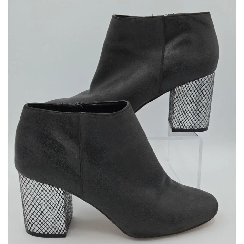 Katy Perry Women's Size 9 Corra Vegan Black ankle booties Shiny Block Heel EUC